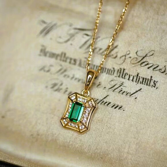 18K Gold Womens 1ct Diamond 2ct Green Emerald Gemstone Pendant Necklace Jewelry - Picture 7 of 7